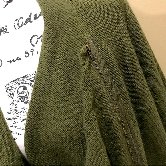 one the land | Fringe Diagonal Zip Cardigan - Picture 2 of 10